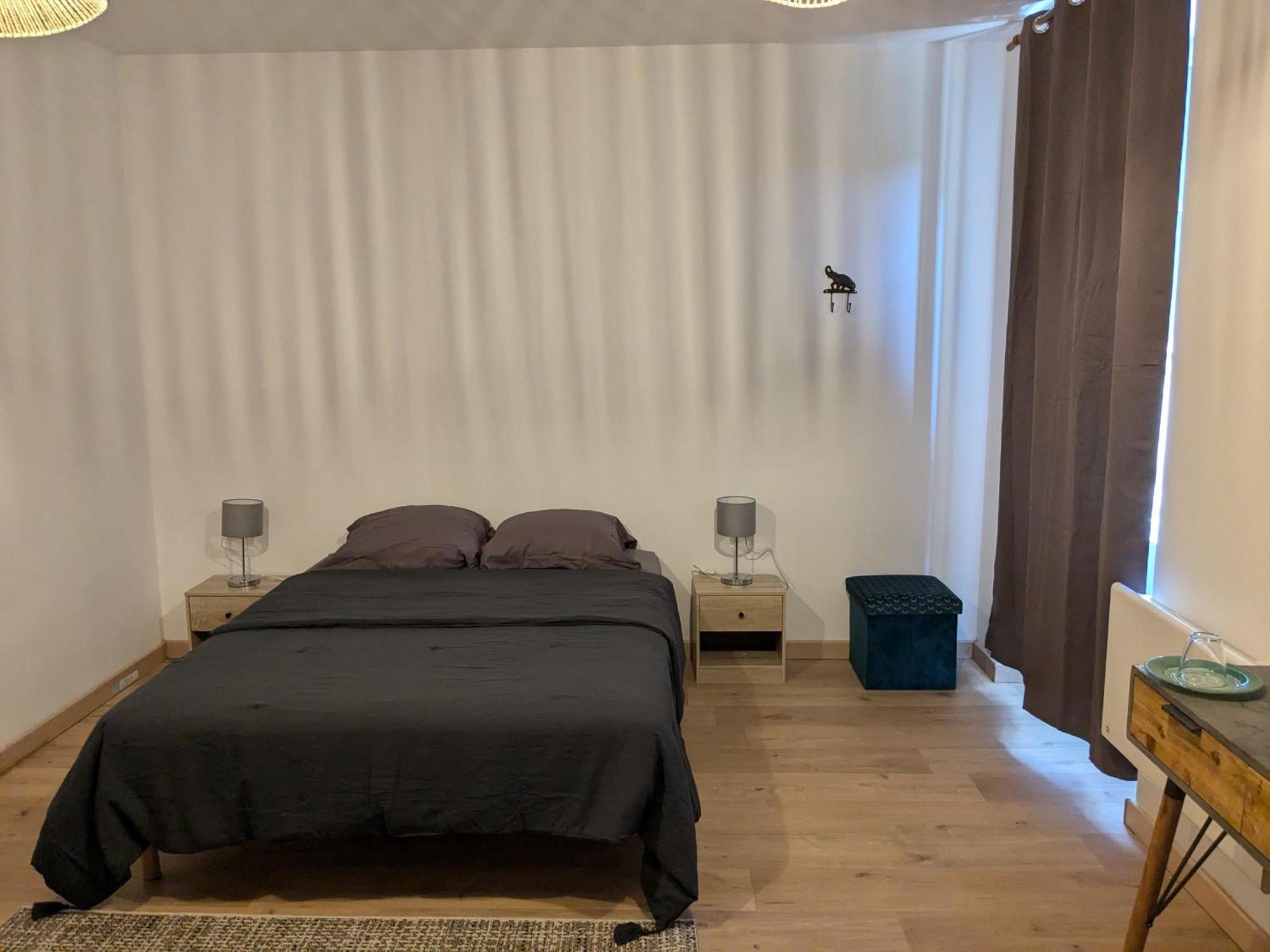 Bed and Breakfast Chez Cornelia Estaing  Exterior foto